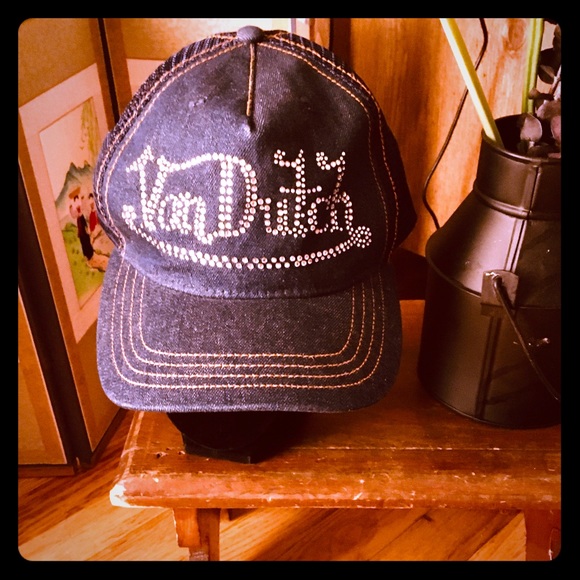 von dutch checkered hat